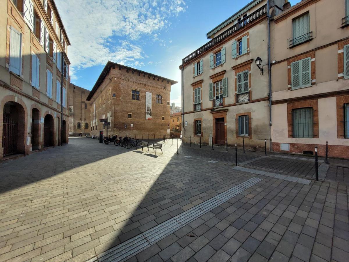 Toulouse - Basilique St-Sernin------- Netflix Kültér fotó