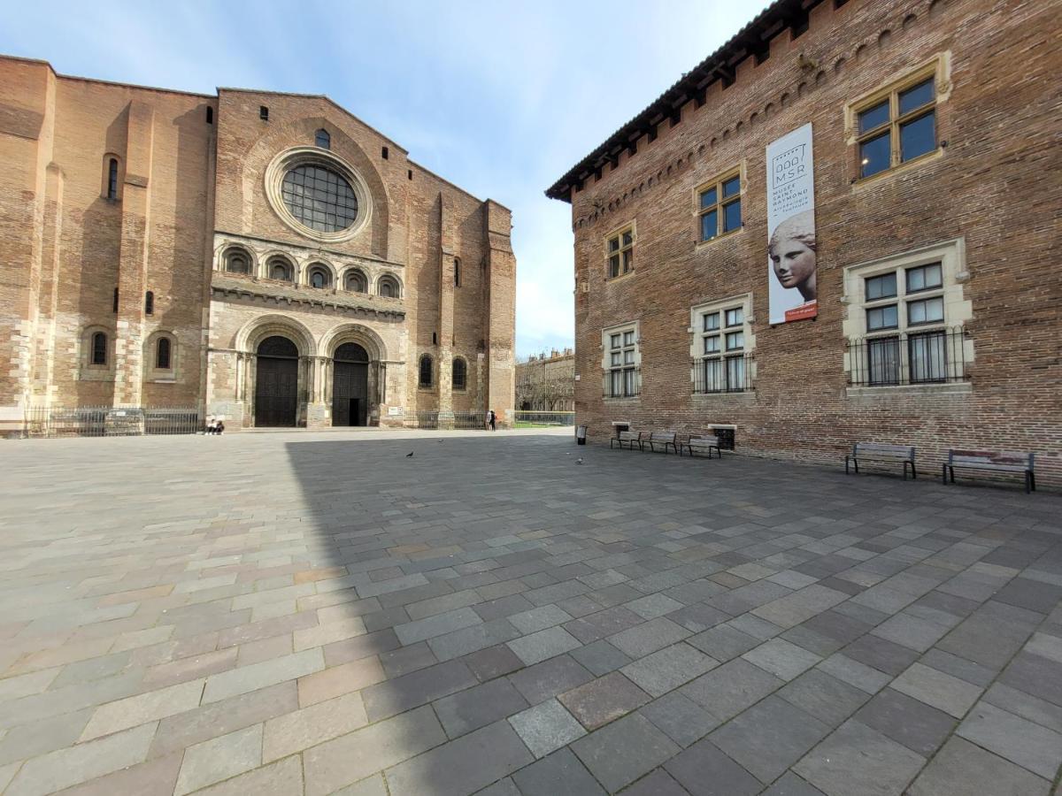 Toulouse - Basilique St-Sernin------- Netflix Kültér fotó